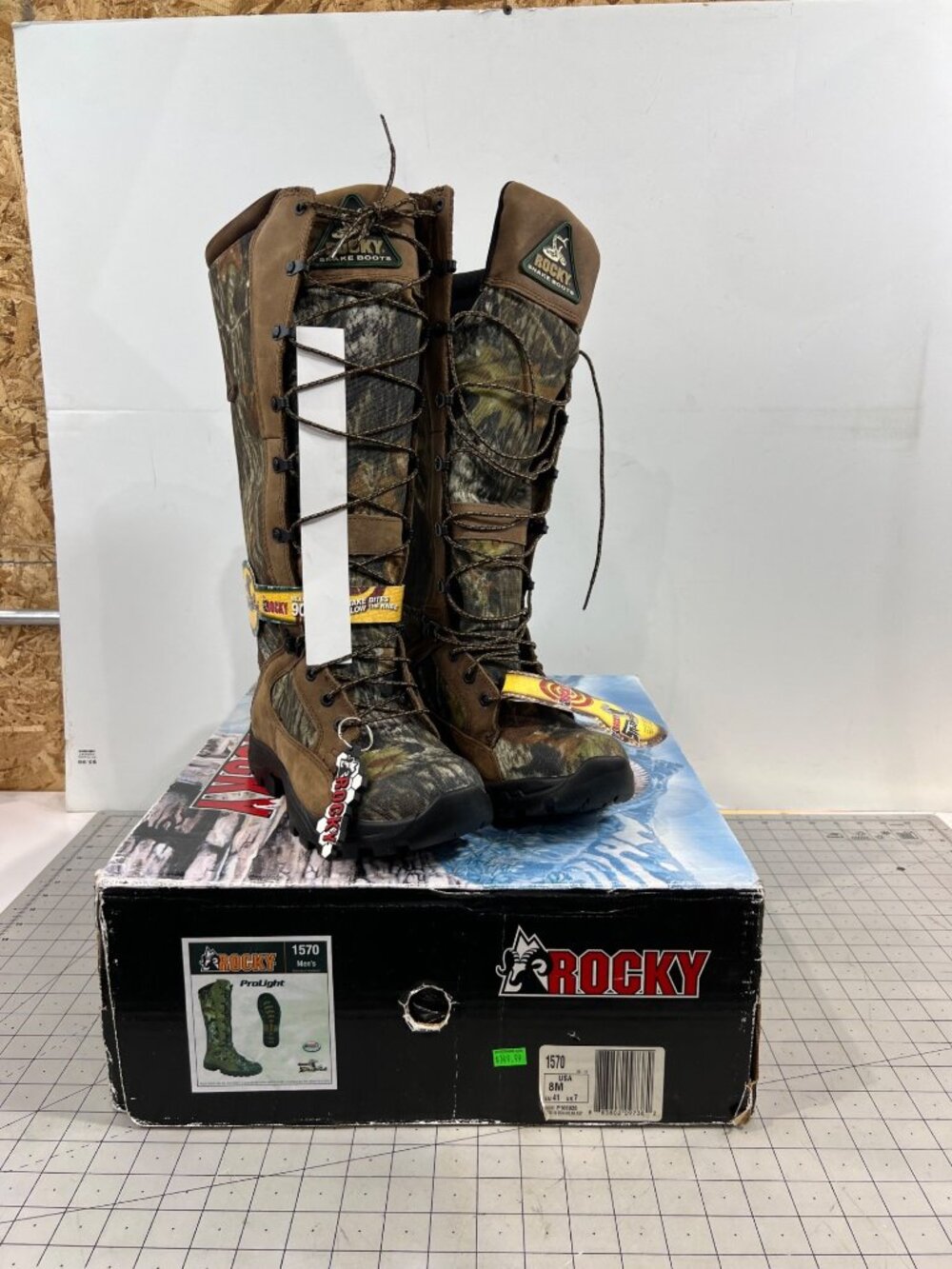 Rocky Prolight Snakeproof Boots Men’s Size Sz. 8 Waterproof Camo Hunting New